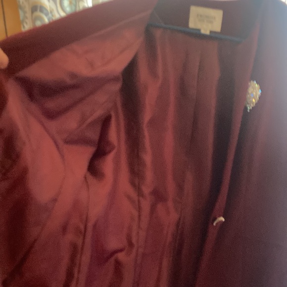 Blazer size 12 by Promise New York in rich burgundy color - Picture 7 of 9